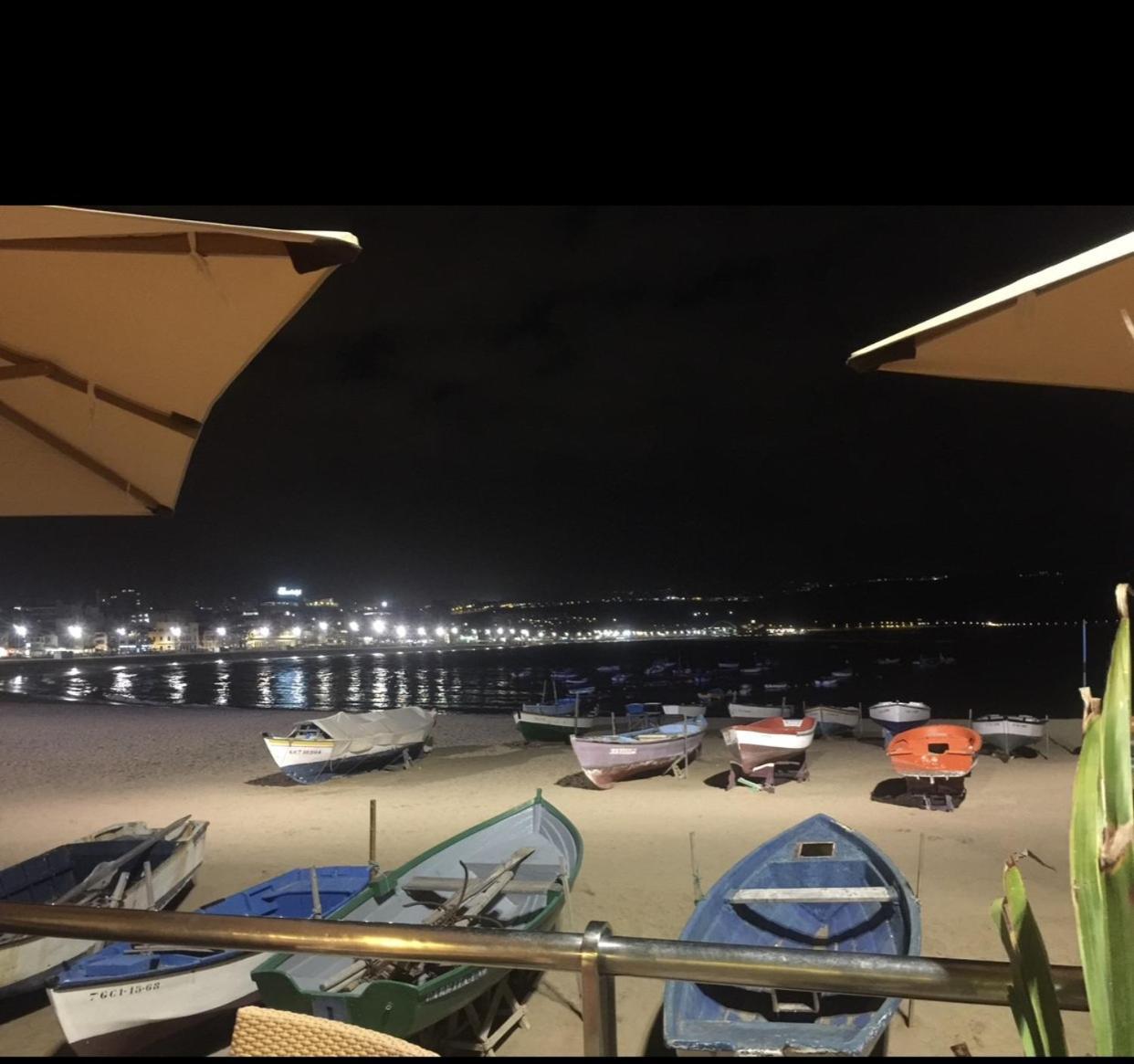 Las Canteras Beach لاس بالماس دي غران كاناريا المظهر الخارجي الصورة