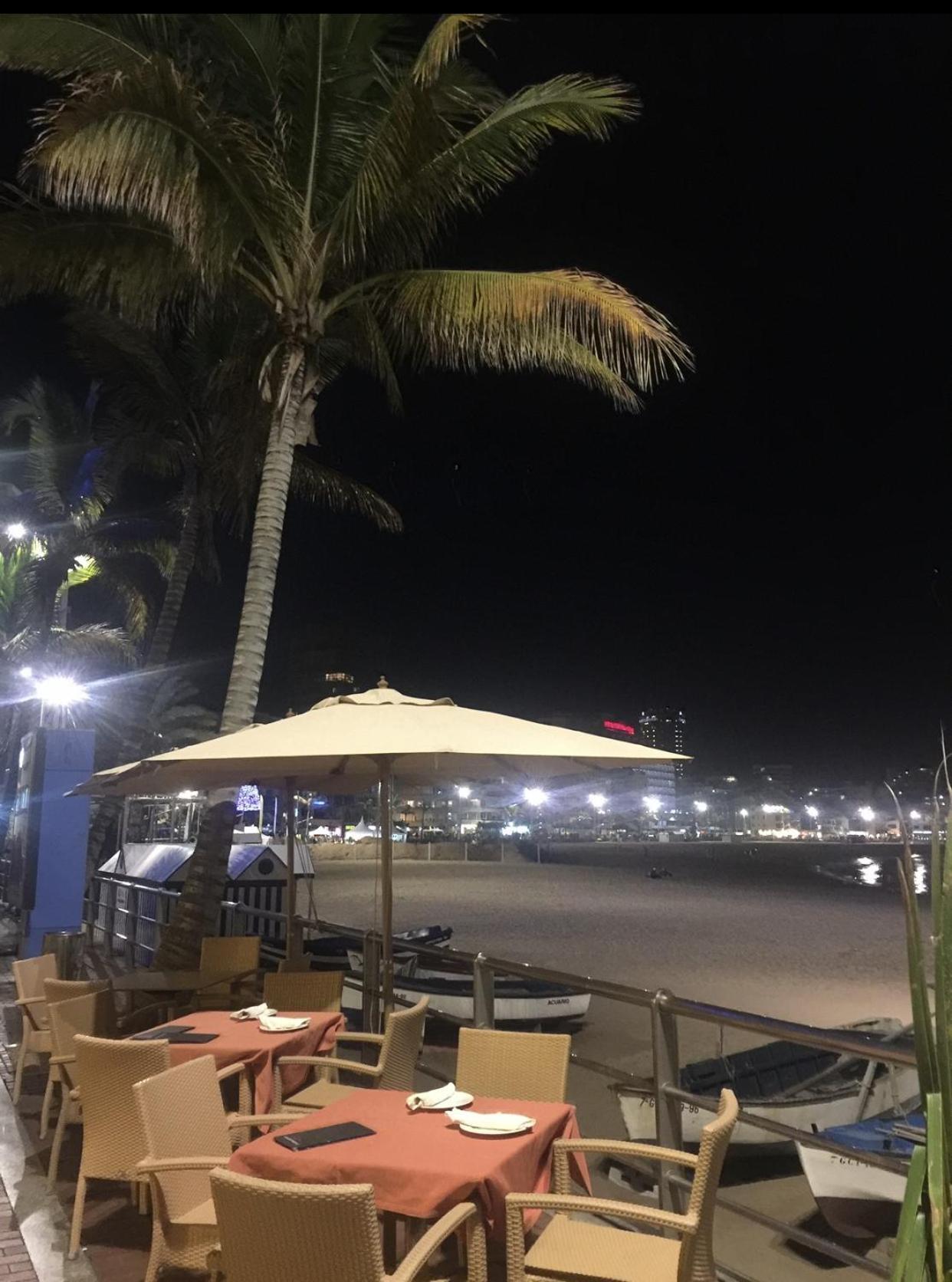 Las Canteras Beach لاس بالماس دي غران كاناريا المظهر الخارجي الصورة